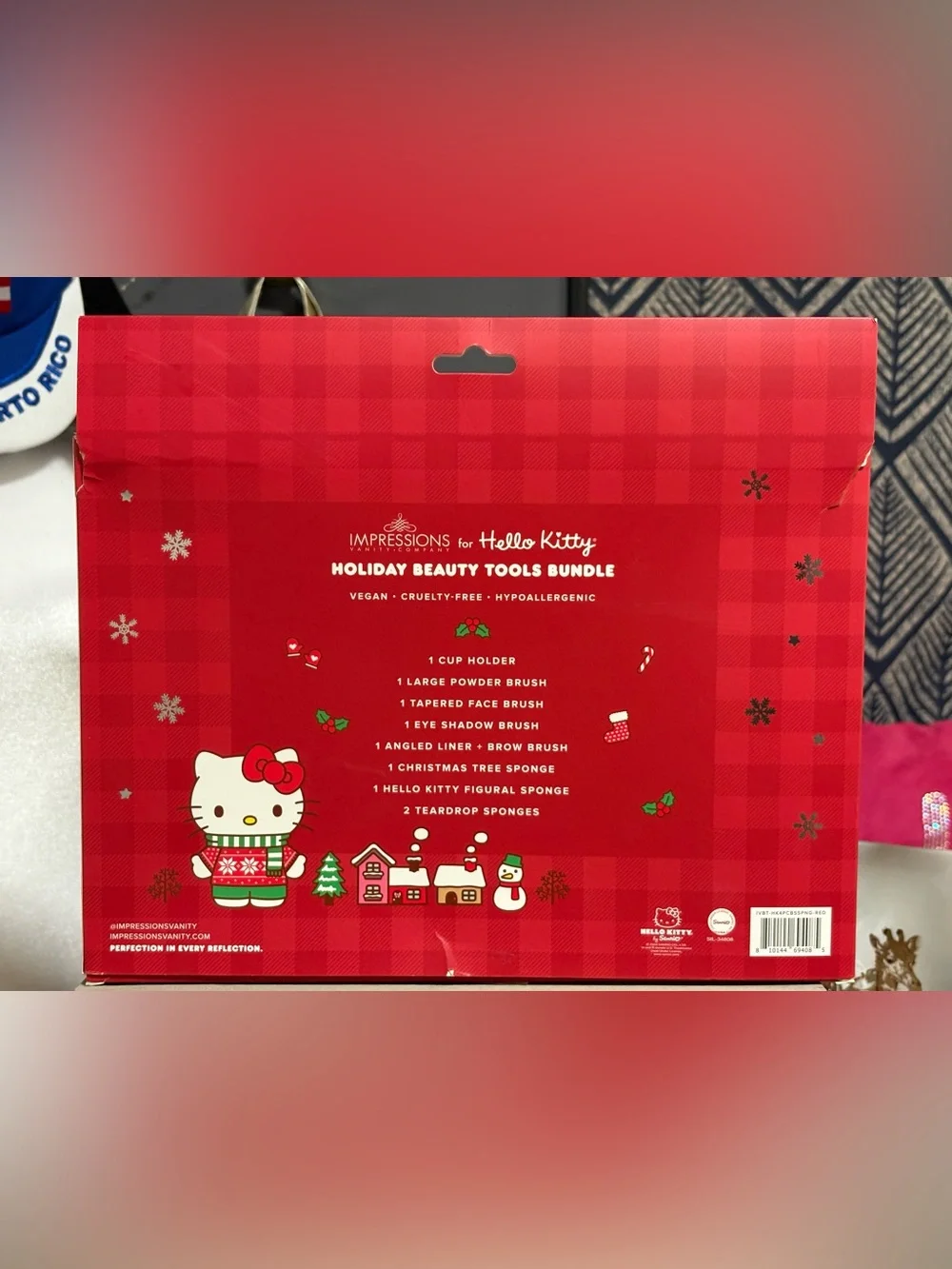 Hello Kitty® Holiday Beauty Tool Bundle LIMITED EDITION